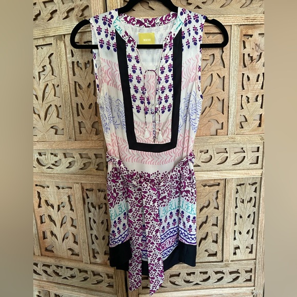 Silk tunic/top.  Boho flair.  Perfect for summer. - Picture 1 of 11